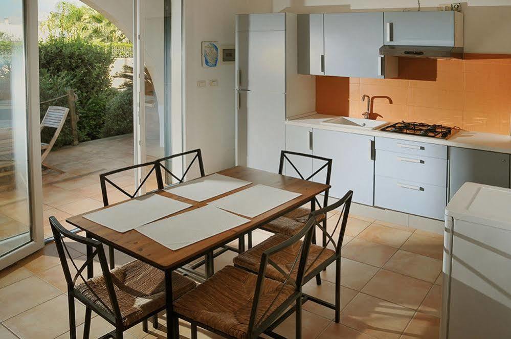 Residence Quattrocolonne Santa Maria al Bagno Bagian luar foto